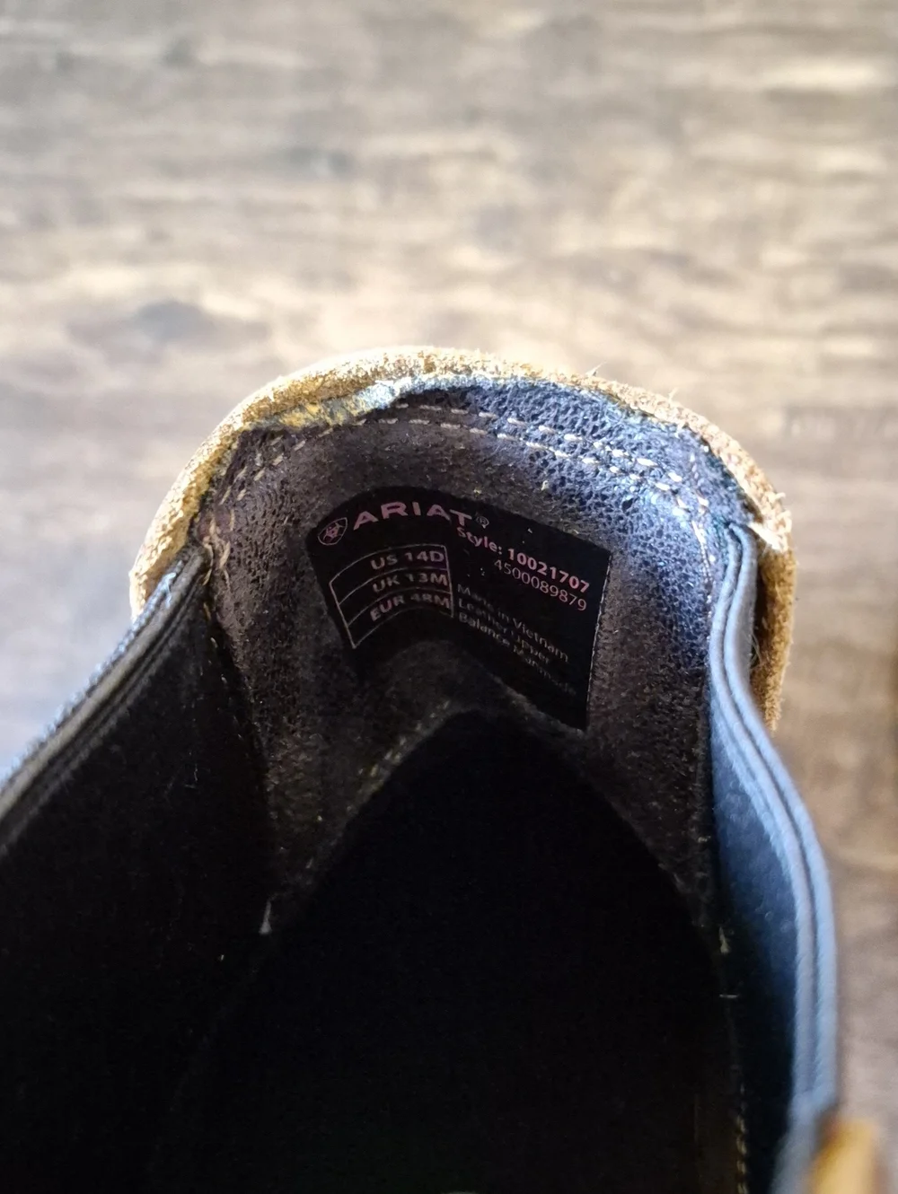 Ariat like new